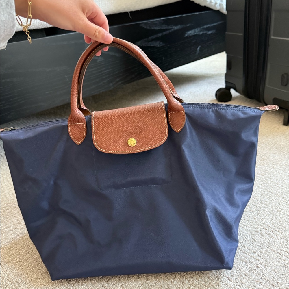 Longchamp medium navy bag